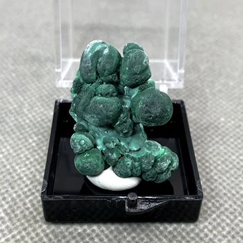 НОВОСТ! 100% Натурален малахит проба минерал кристал Камъни и кристали, Лечебен кристал размер на кутията 3,4 см