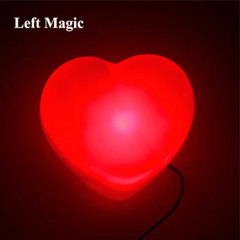 Сърцето на Светлина (Червен цвят) Фокуси Появява Осветление за Сцената в Близък План на Вечерни Трик Подпори Чудесна Комедия Аксесоари G8116